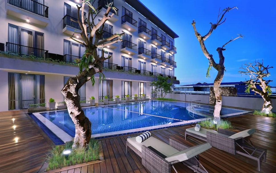 สระว่ายน้ำ รูปภาพ