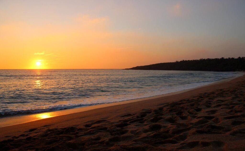 ชายหาด