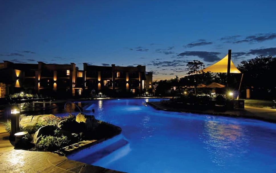 สระว่ายน้ำ รูปภาพ