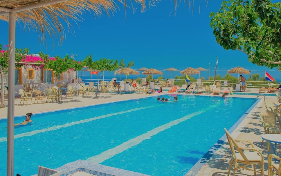 สระว่ายน้ำ รูปภาพ