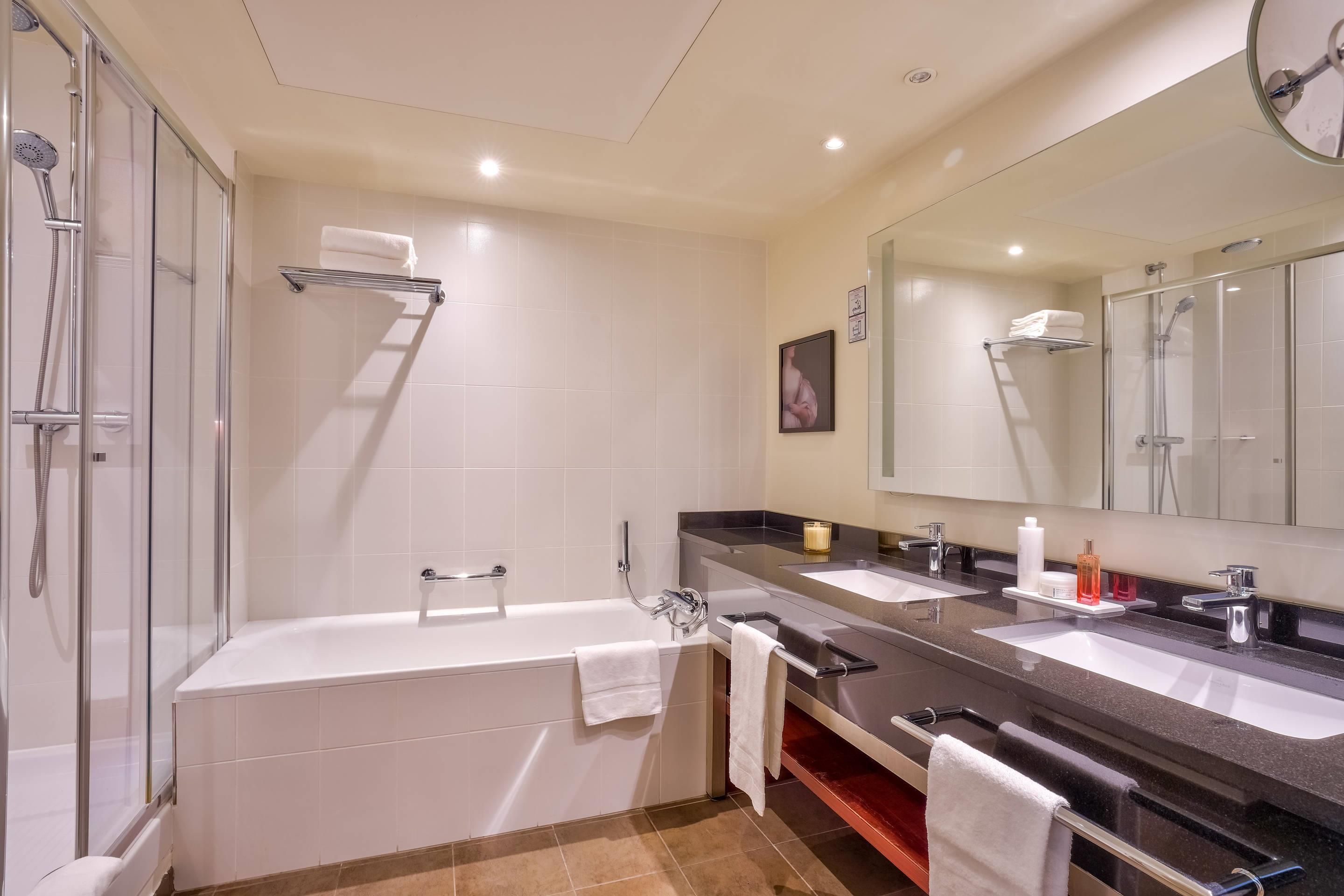 ห้องน้ำ