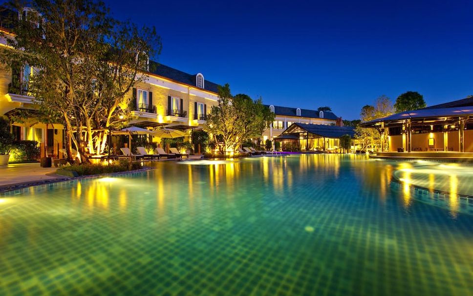 สระว่ายน้ำ รูปภาพ