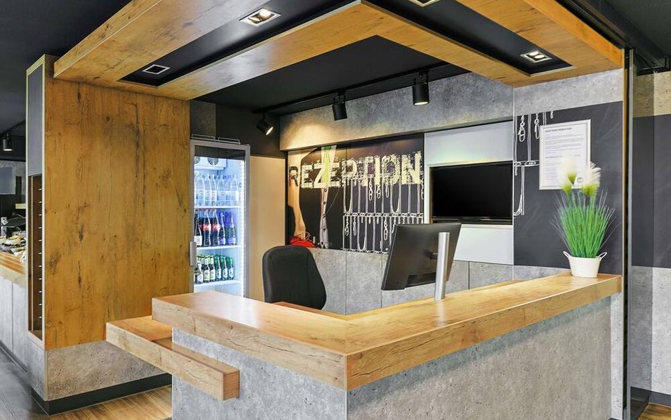 แผนกต้อนรับส่วนหน้า รูปภาพ