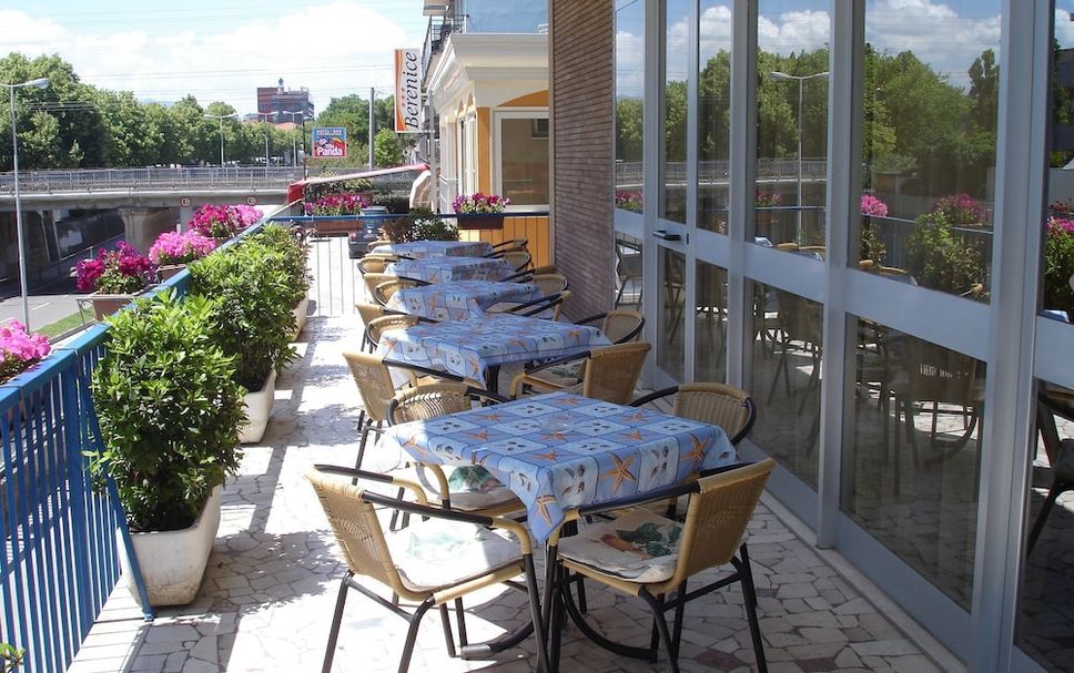 ระเบียง รูปภาพ