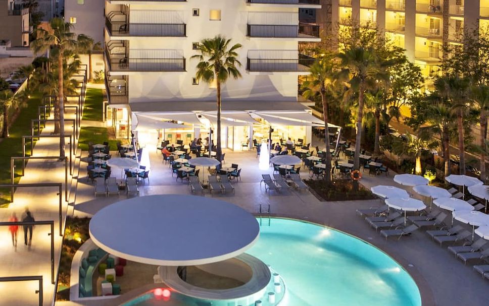 สระว่ายน้ำ รูปภาพ