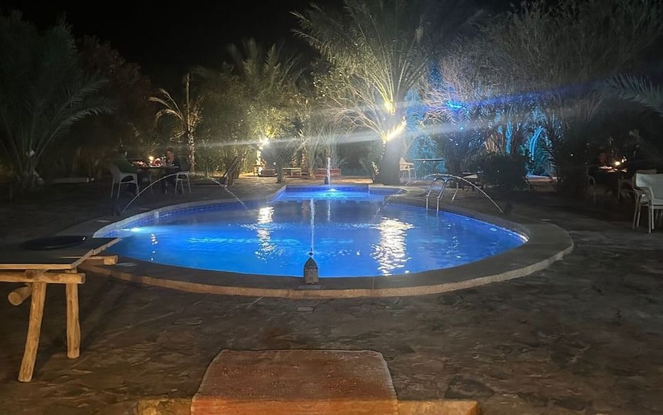 สระว่ายน้ำ รูปภาพ