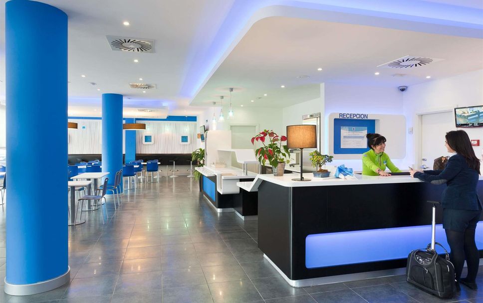 แผนกต้อนรับส่วนหน้า รูปภาพ