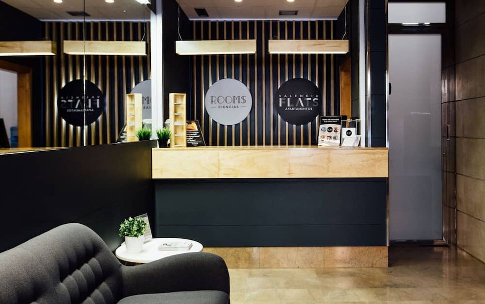 แผนกต้อนรับส่วนหน้า รูปภาพ