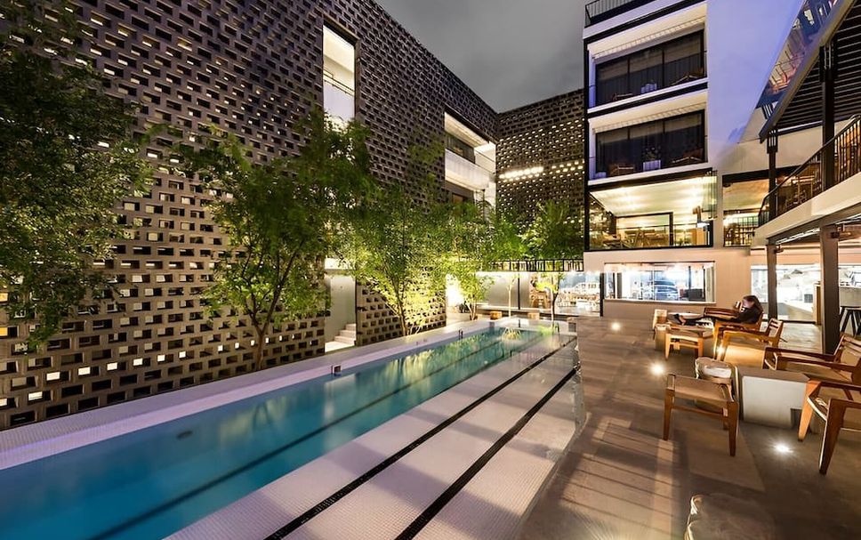 สระว่ายน้ำ รูปภาพ