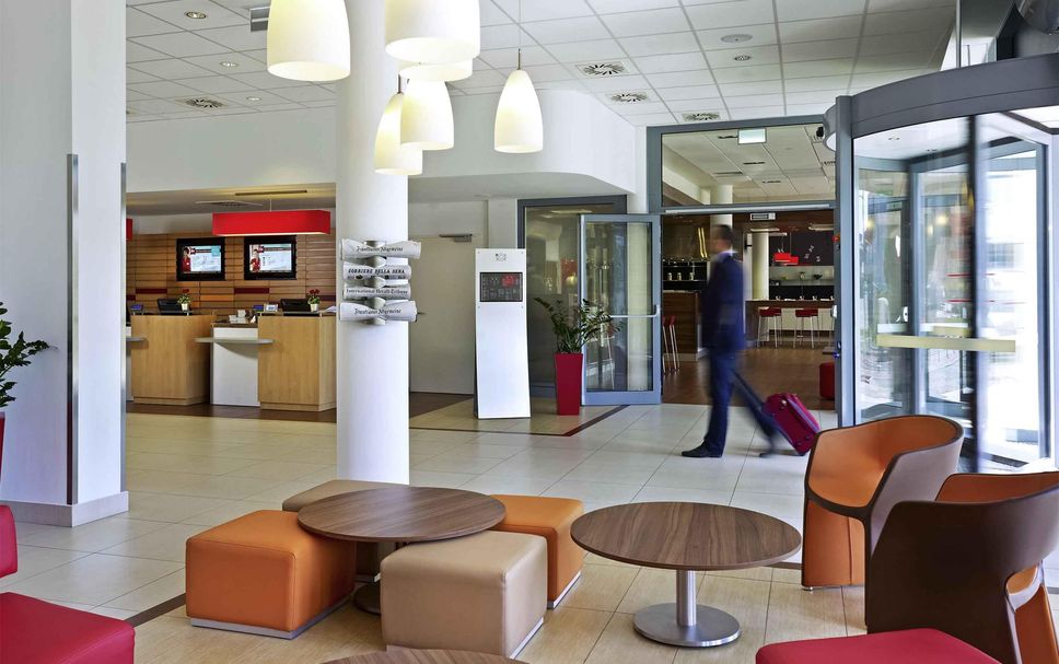 ล็อบบี้ รูปภาพ