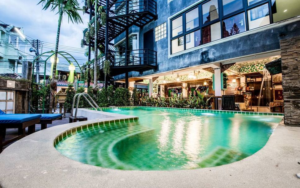 สระว่ายน้ำ รูปภาพ