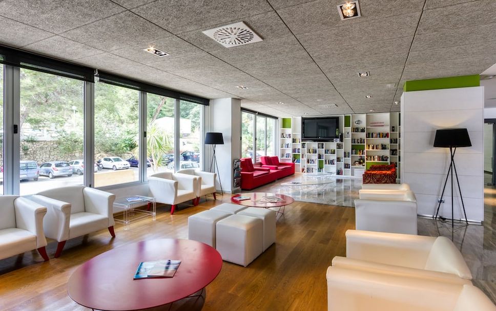 ล็อบบี้ รูปภาพ