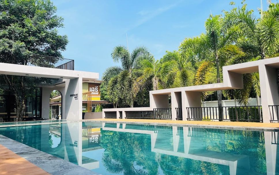 สระว่ายน้ำ รูปภาพ