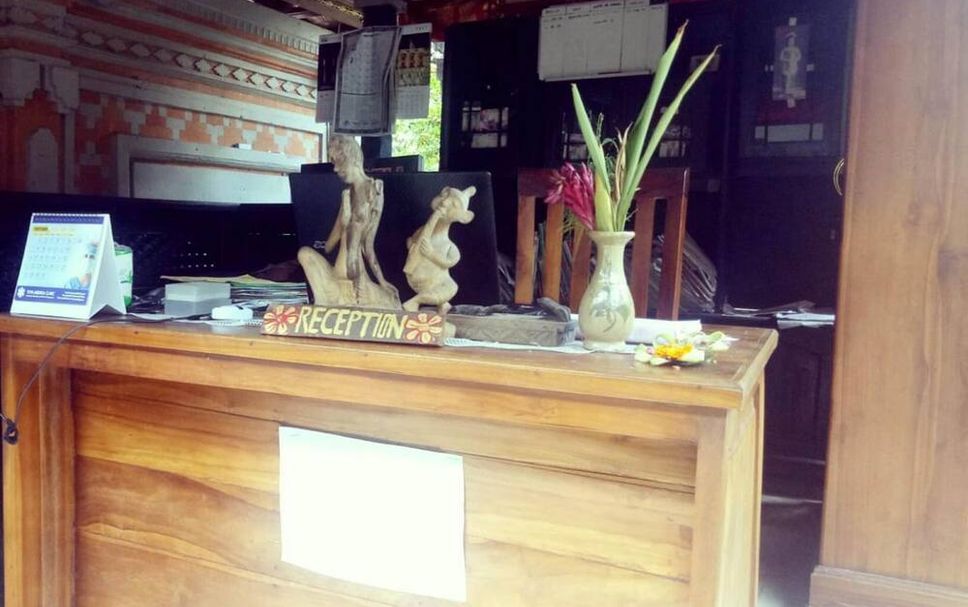 แผนกต้อนรับส่วนหน้า รูปภาพ