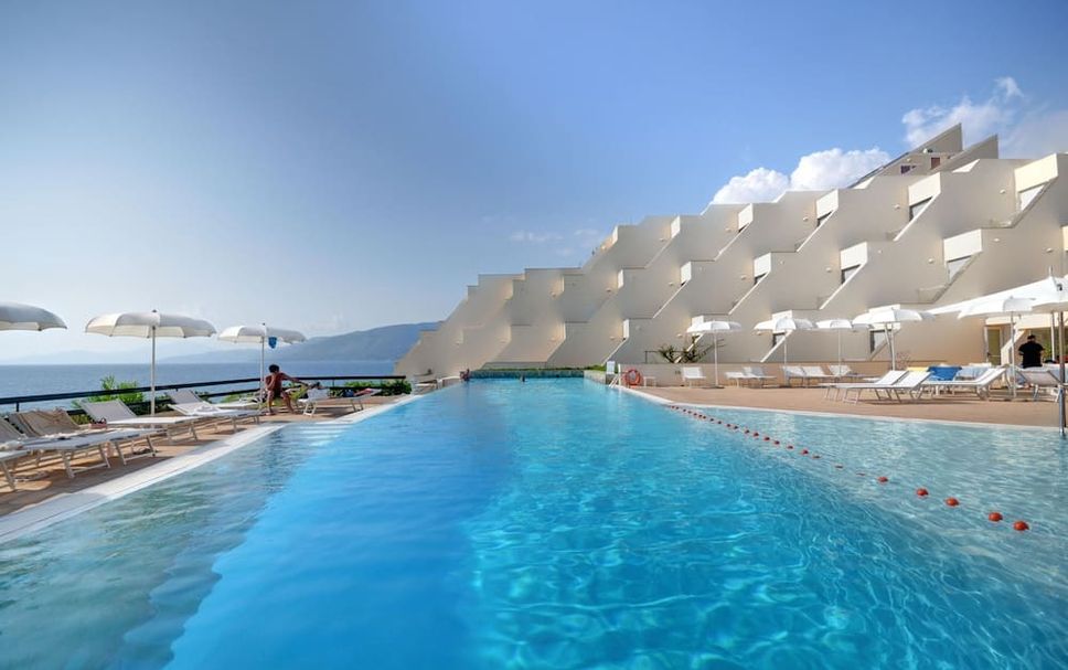 สระว่ายน้ำ รูปภาพ