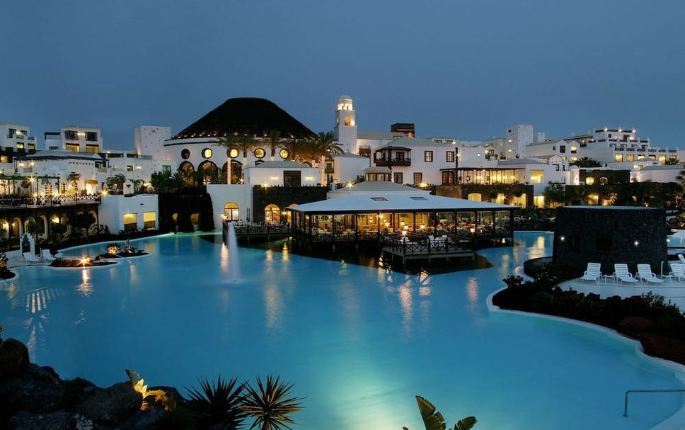 สระว่ายน้ำ รูปภาพ