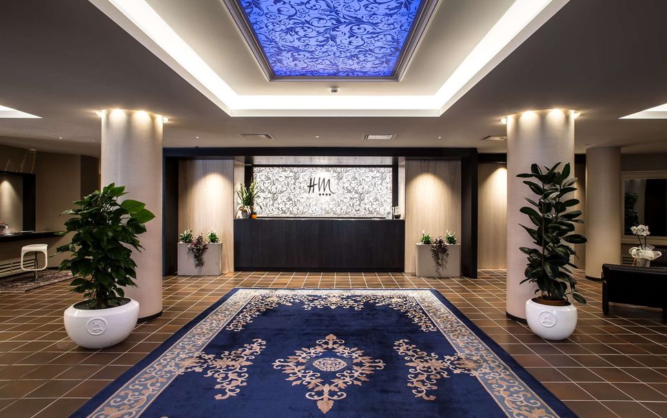 แผนกต้อนรับส่วนหน้า รูปภาพ