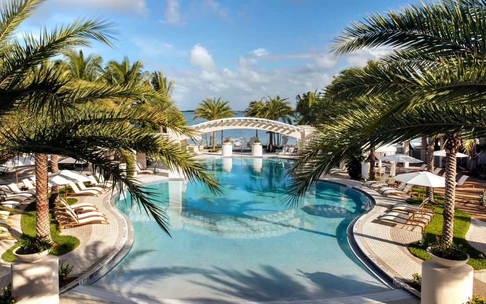 สระว่ายน้ำ รูปภาพ