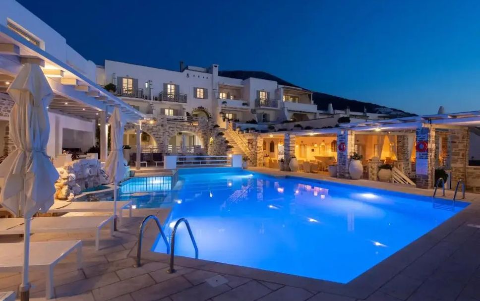 สระว่ายน้ำ รูปภาพ