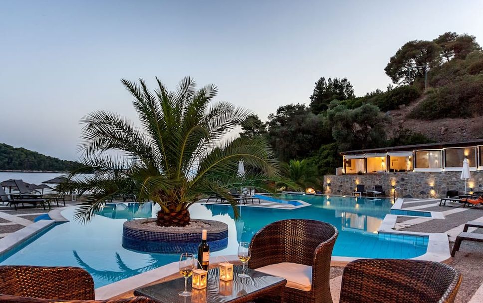 สระว่ายน้ำ รูปภาพ