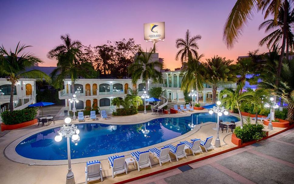 สระว่ายน้ำ รูปภาพ