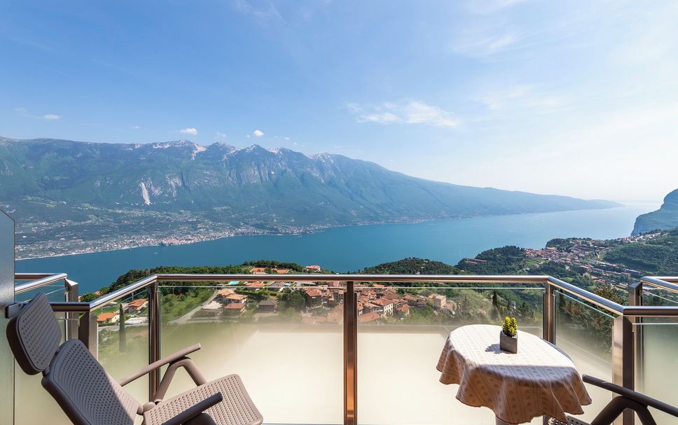 ระเบียง รูปภาพ