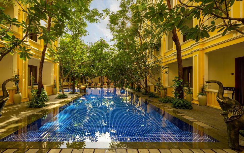 สระว่ายน้ำ รูปภาพ