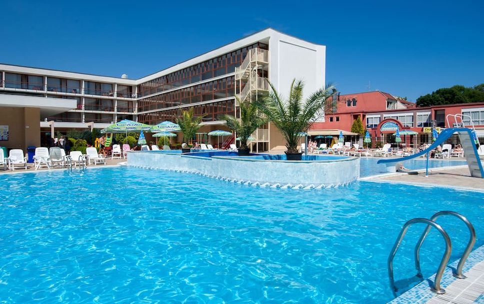 สระว่ายน้ำ รูปภาพ