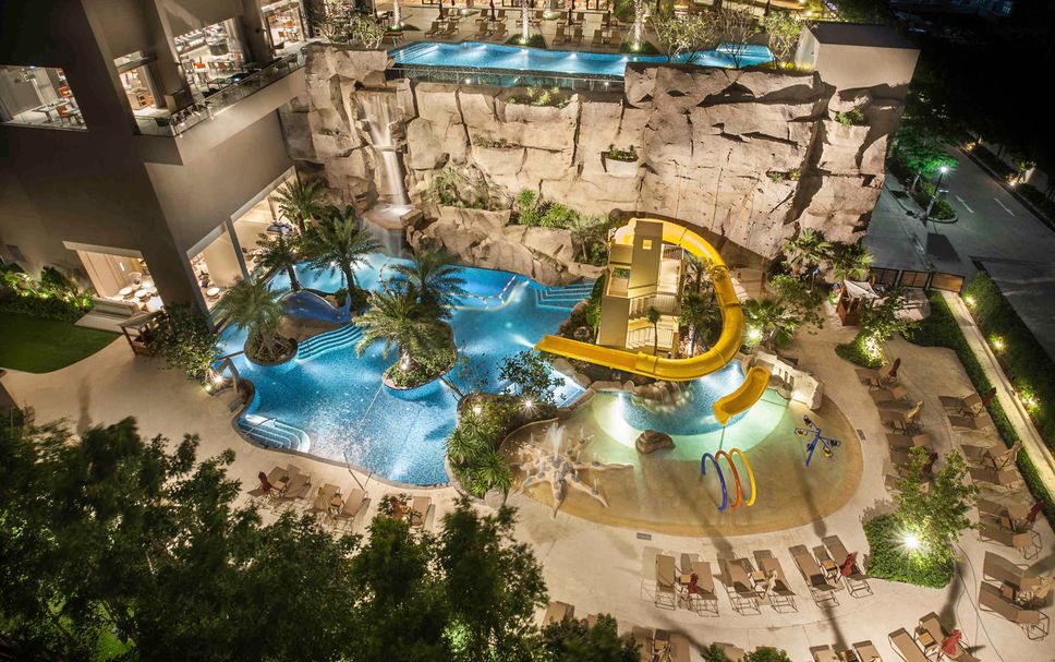 สระว่ายน้ำ รูปภาพ