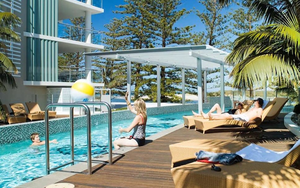 สระว่ายน้ำ รูปภาพ