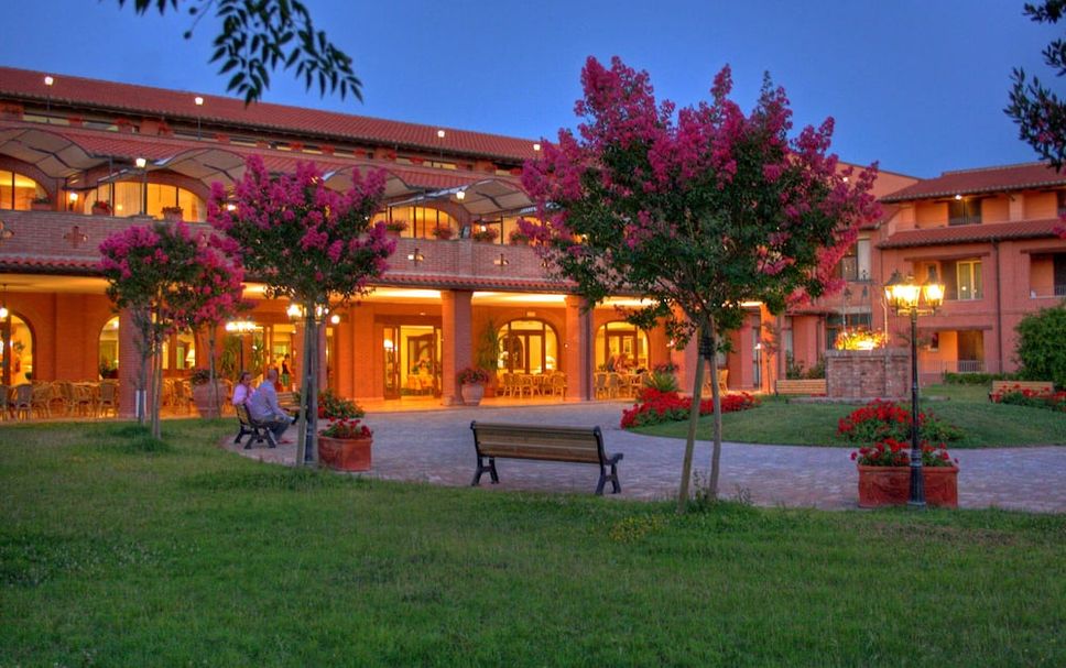 อาคาร รูปภาพ