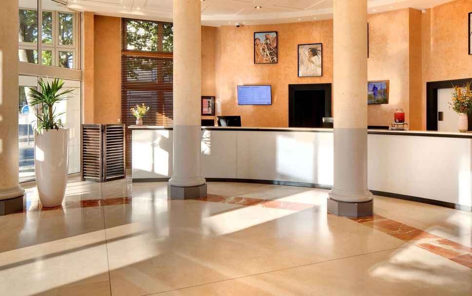 ล็อบบี้ รูปภาพ