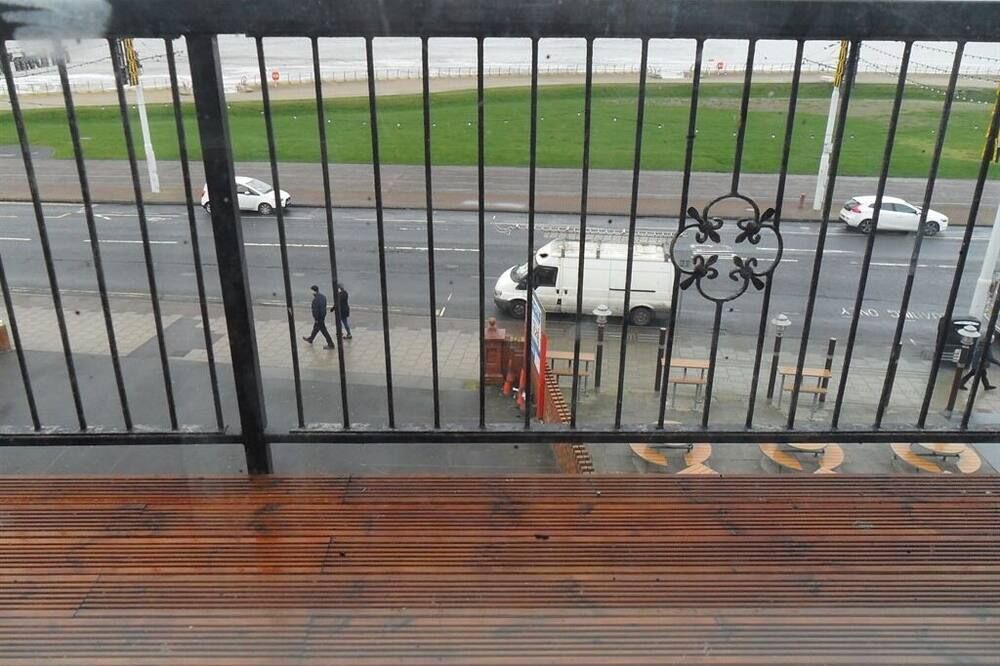 ระเบียง