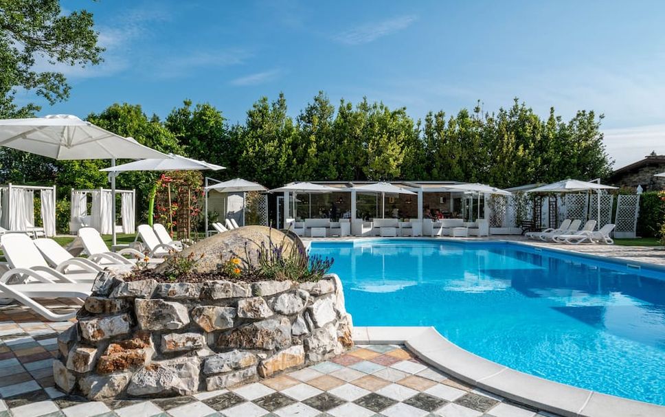 สระว่ายน้ำ รูปภาพ