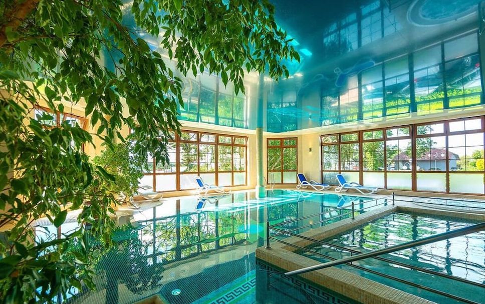 สระว่ายน้ำ รูปภาพ