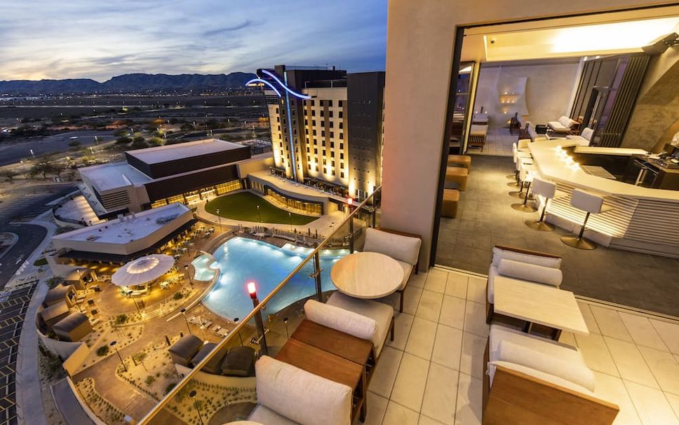 สระว่ายน้ำ รูปภาพ