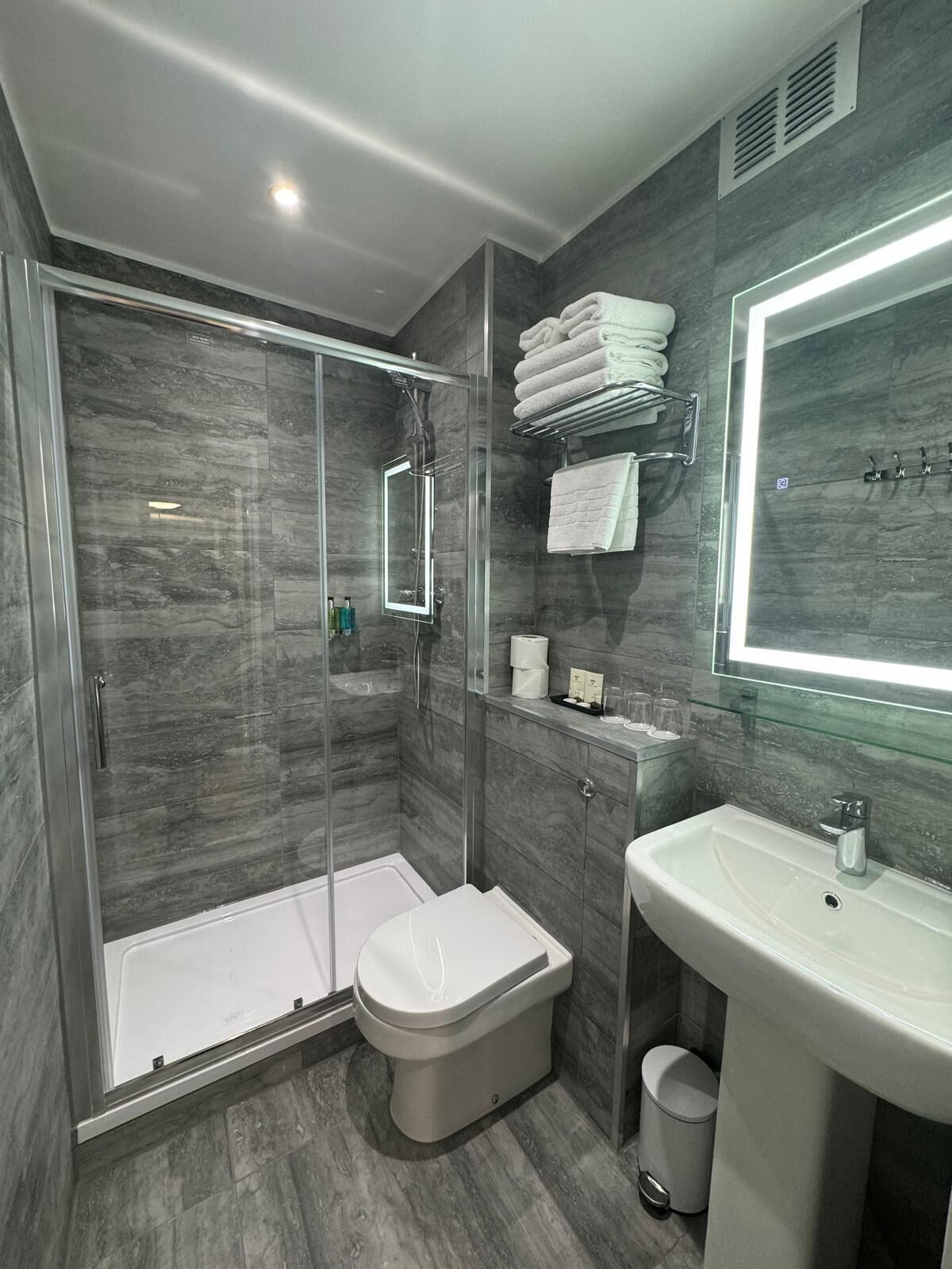 อื่น ๆ
