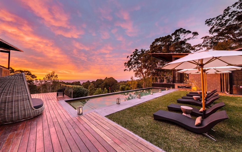 สระว่ายน้ำ รูปภาพ