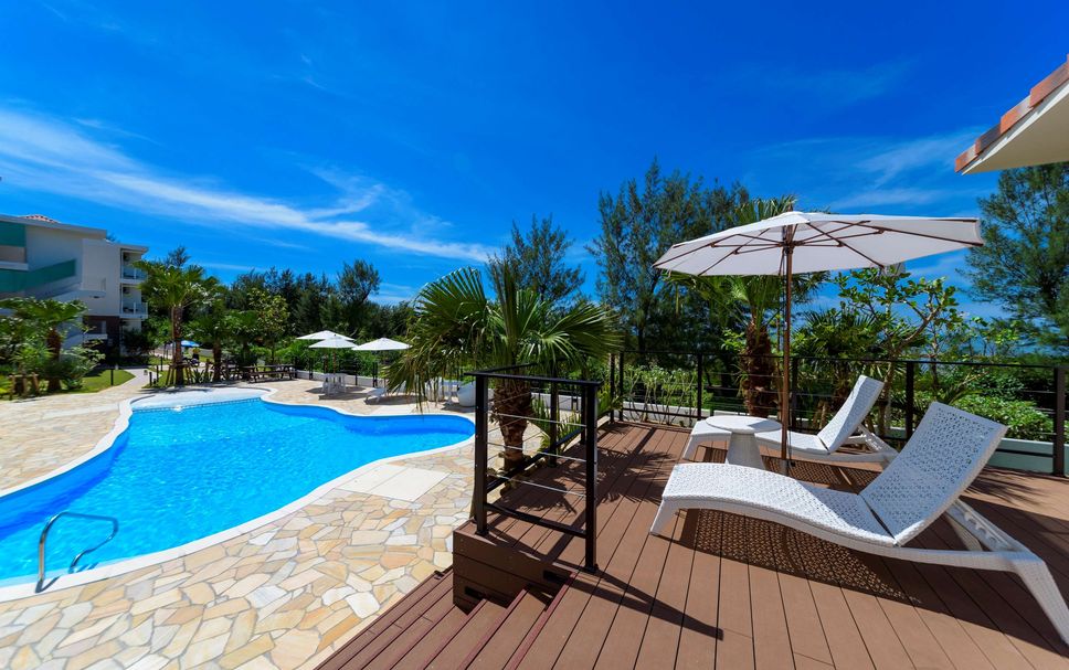 สระว่ายน้ำ รูปภาพ