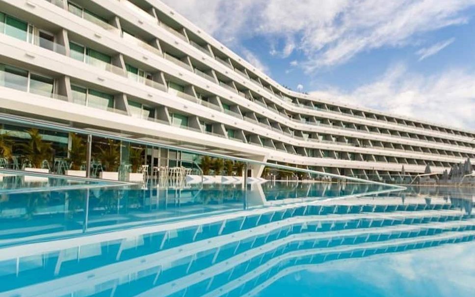 สระว่ายน้ำ รูปภาพ