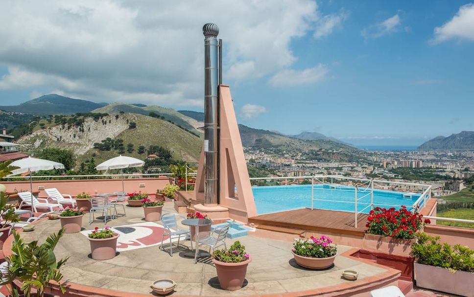 สระว่ายน้ำ รูปภาพ