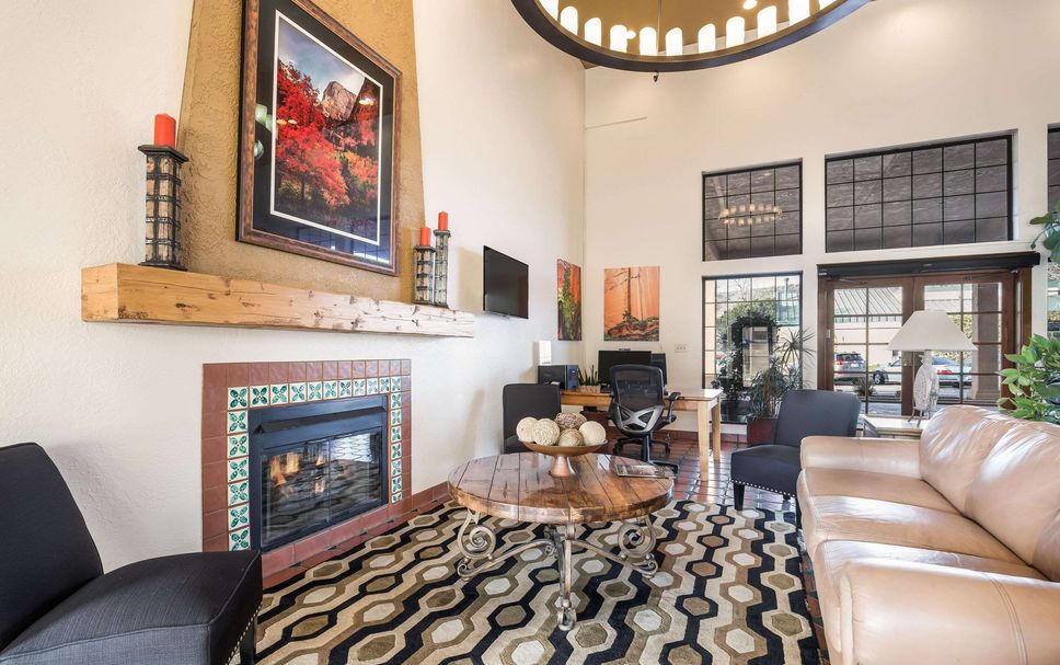 ห้องนั่งเล่น รูปภาพ