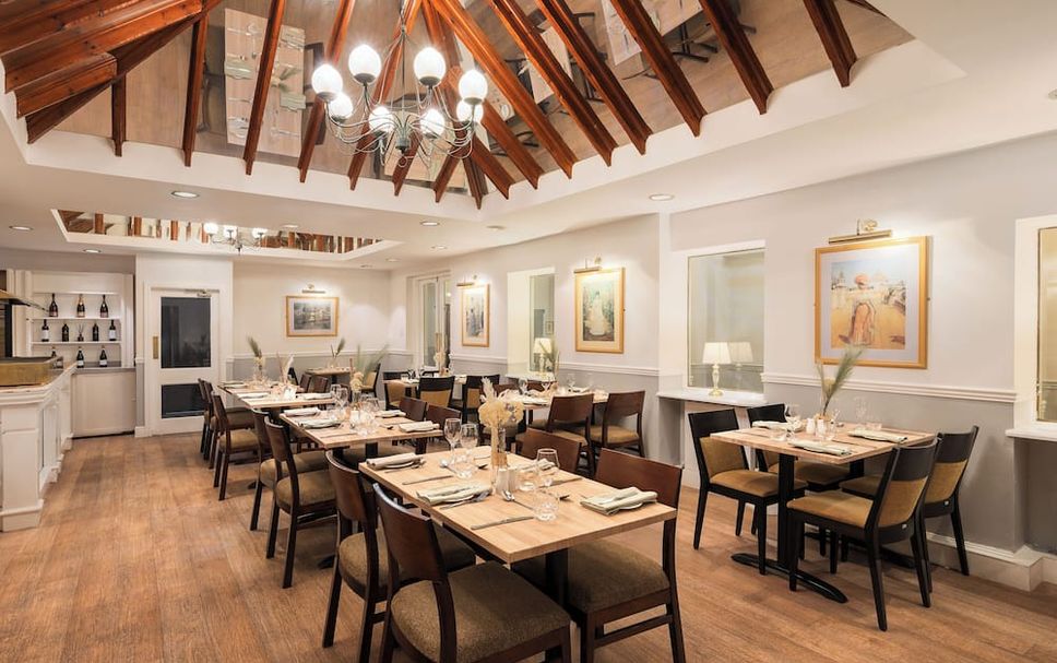 ร้านอาหาร รูปภาพ