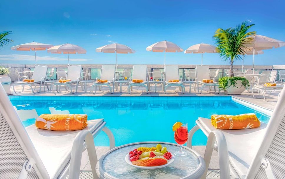 สระว่ายน้ำ รูปภาพ