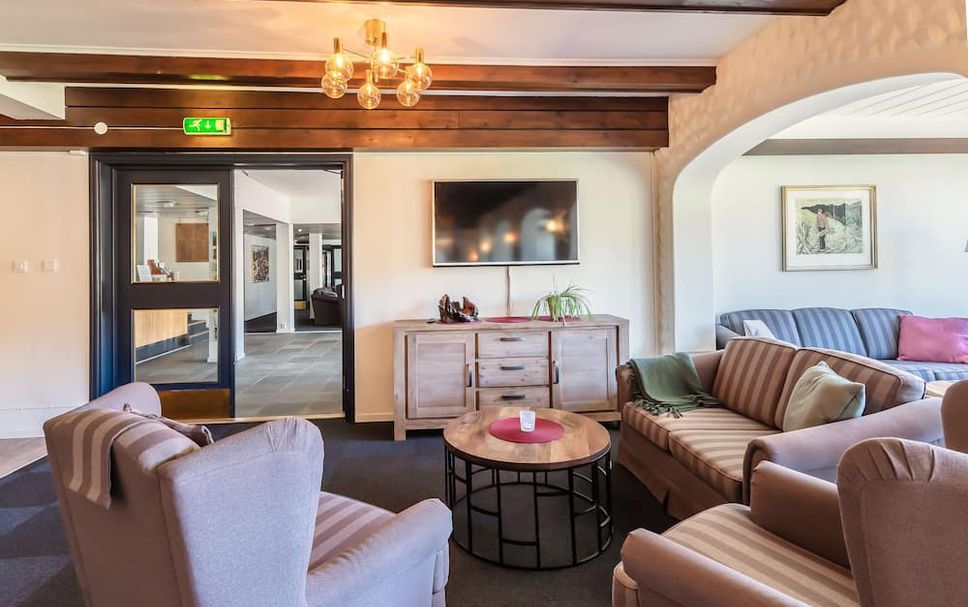 ห้องนั่งเล่น รูปภาพ