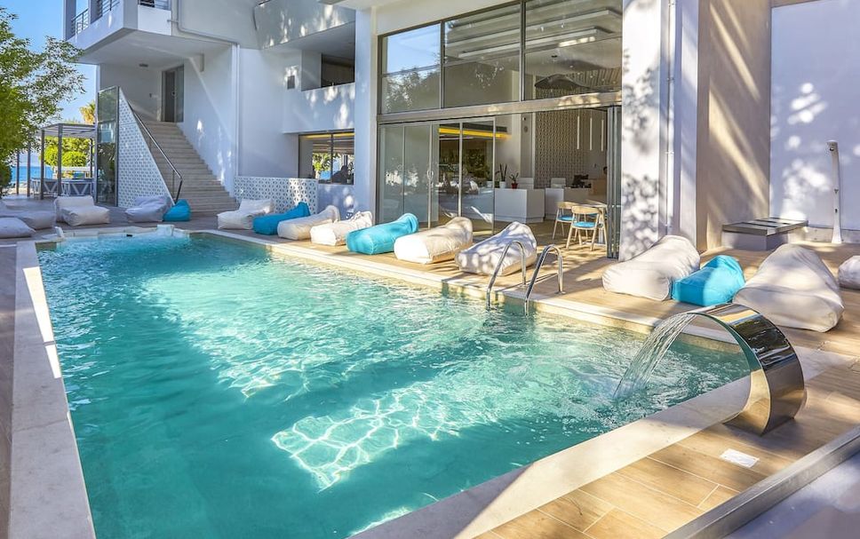 สระว่ายน้ำ รูปภาพ