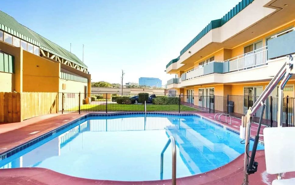 สระว่ายน้ำ รูปภาพ