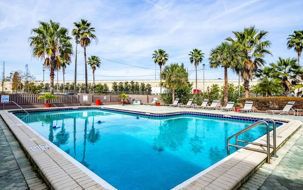 สระว่ายน้ำ รูปภาพ