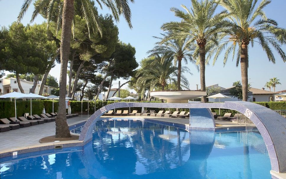 สระว่ายน้ำ รูปภาพ