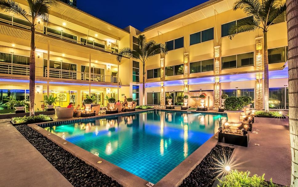 สระว่ายน้ำ รูปภาพ